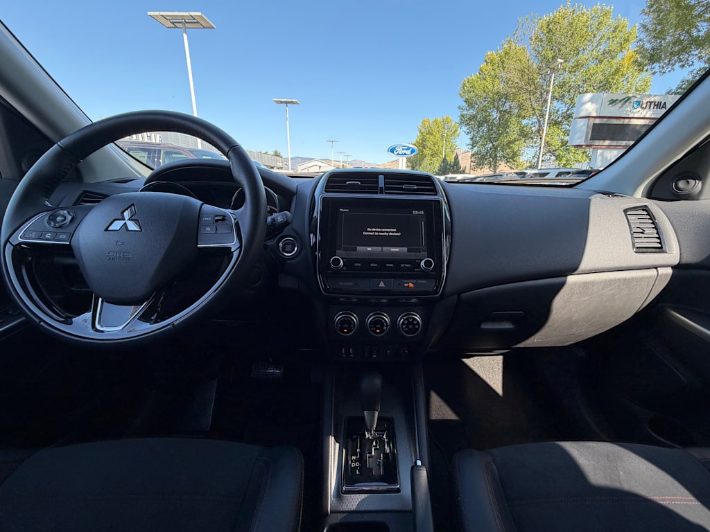 Thumbnail: 2025 Mitsubishi Outlander Sport - 11