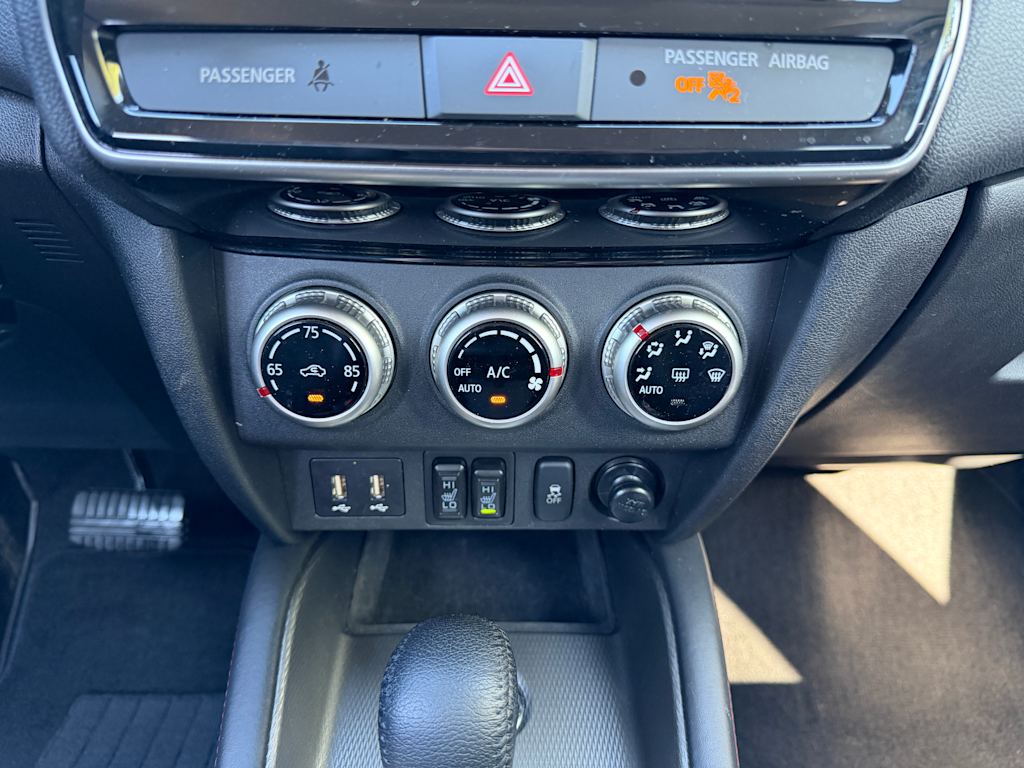 Thumbnail: 2025 Mitsubishi Outlander Sport - 20