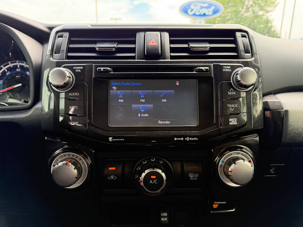 Thumbnail: 2019 Toyota 4Runner - 22