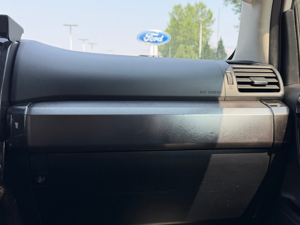 Thumbnail: 2019 Toyota 4Runner - 26