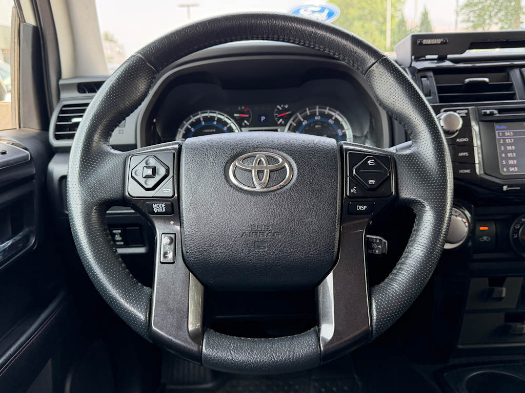 Thumbnail: 2019 Toyota 4Runner - 9