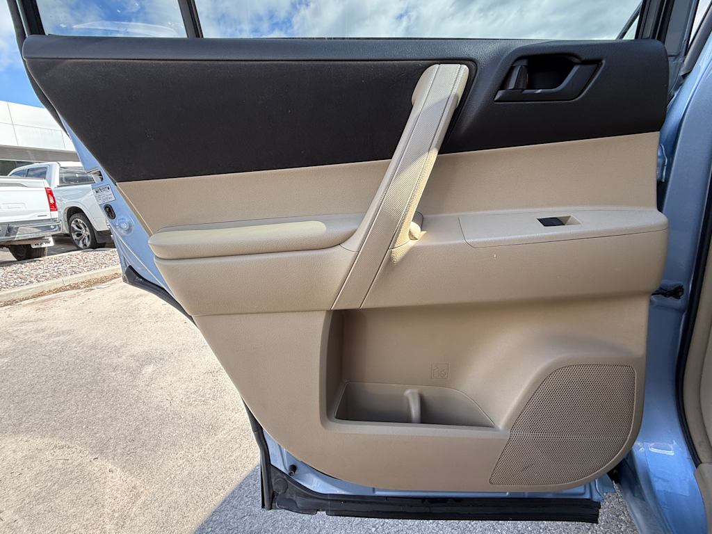 Thumbnail: 2008 Toyota Highlander - 24