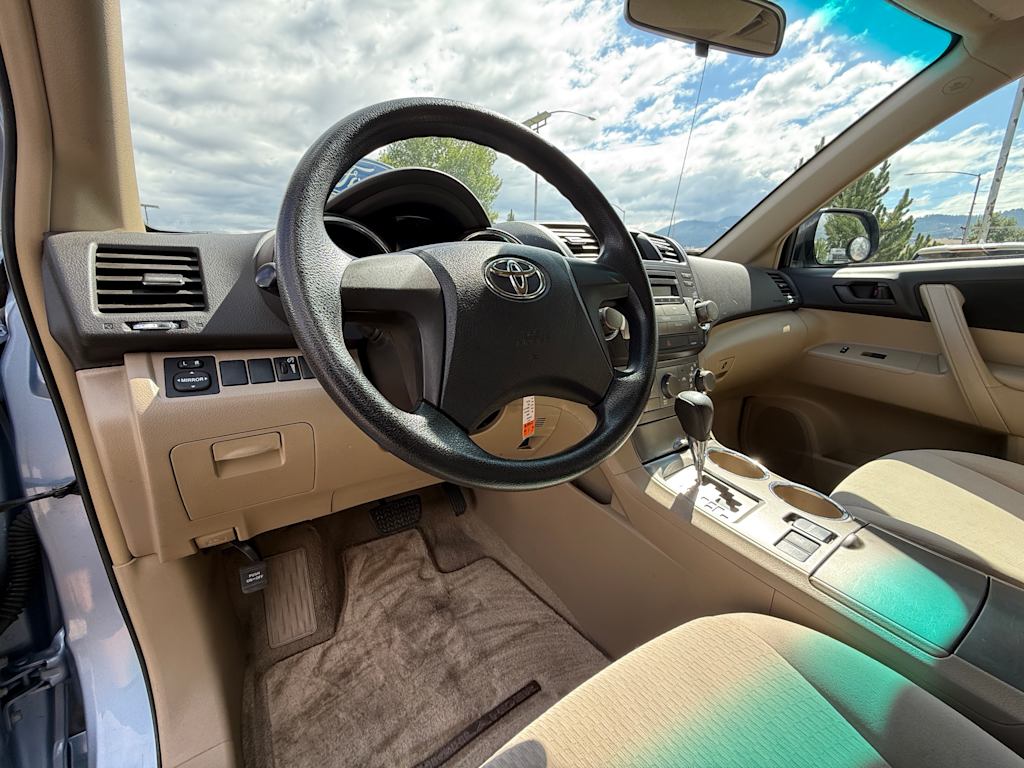 Thumbnail: 2008 Toyota Highlander - 2