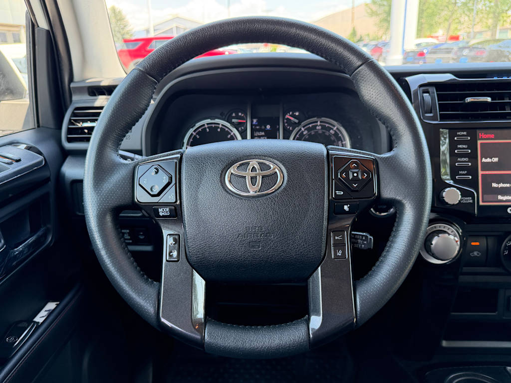 Thumbnail: 2022 Toyota 4Runner - 8