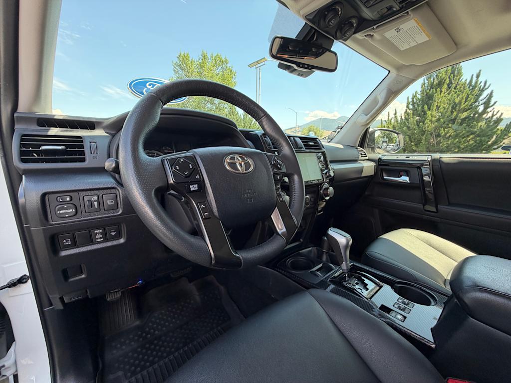 Thumbnail: 2022 Toyota 4Runner - 2