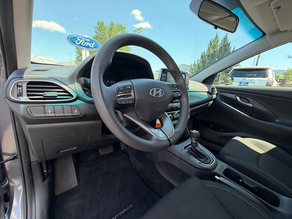 Thumbnail: 2018 Hyundai Elantra - 2