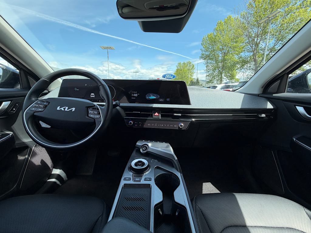 Thumbnail: 2023 Kia EV6 - 11