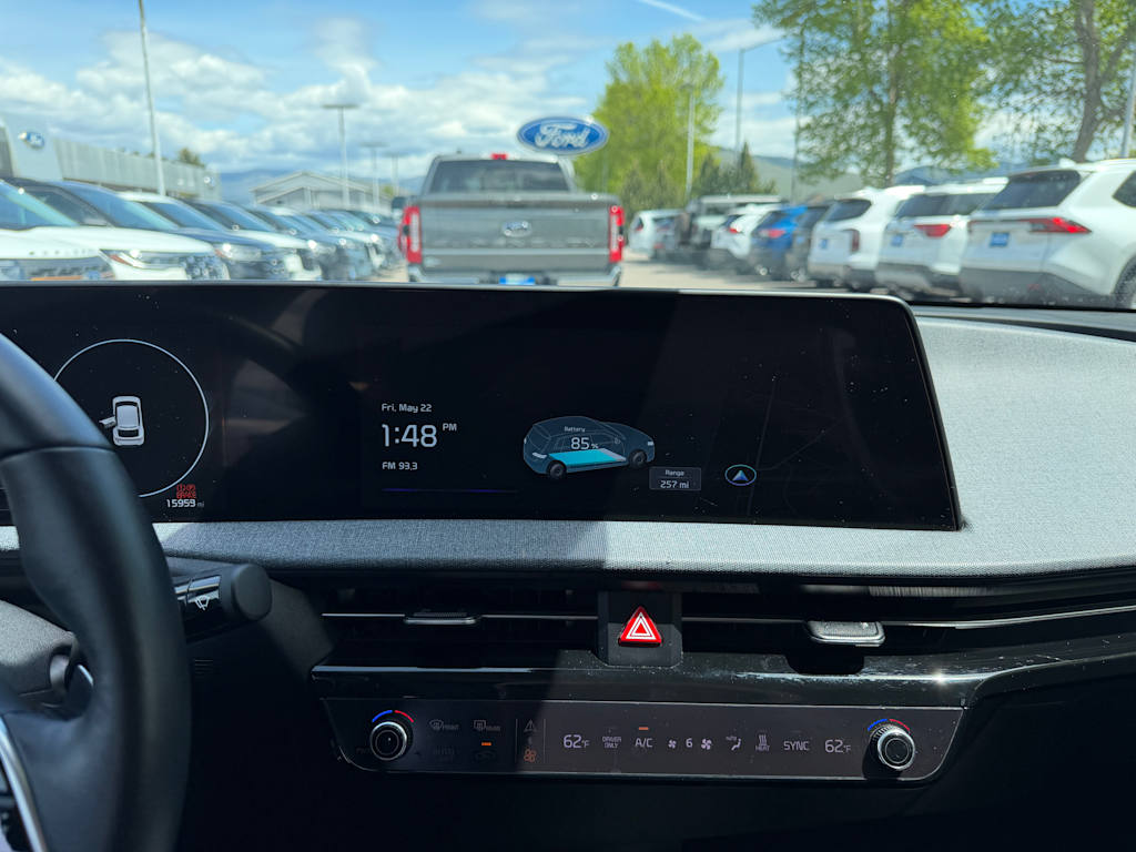 Thumbnail: 2023 Kia EV6 - 12