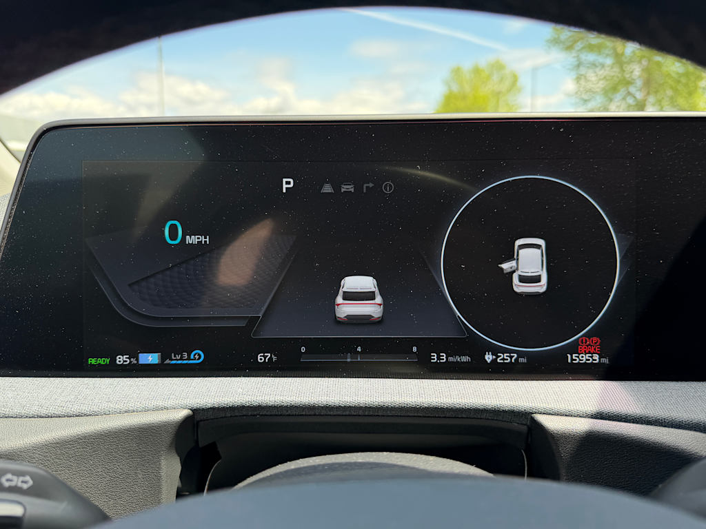 Thumbnail: 2023 Kia EV6 - 14