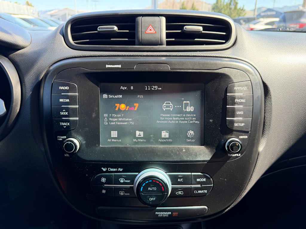 Thumbnail: 2018 Kia Soul - 21