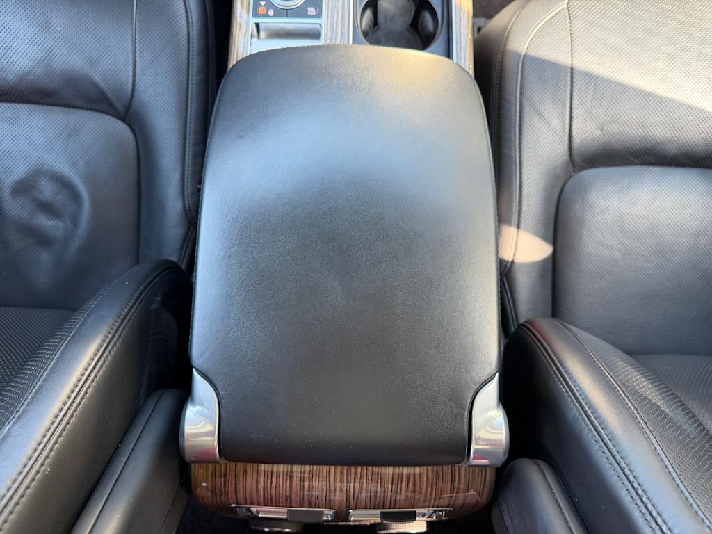 Thumbnail: 2019 Land Rover Range Rover - 22