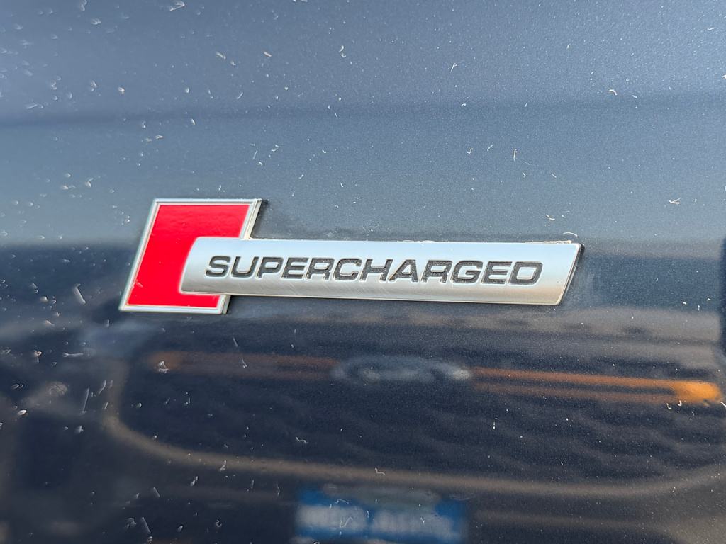 Thumbnail: 2016 Audi SQ5 - 5