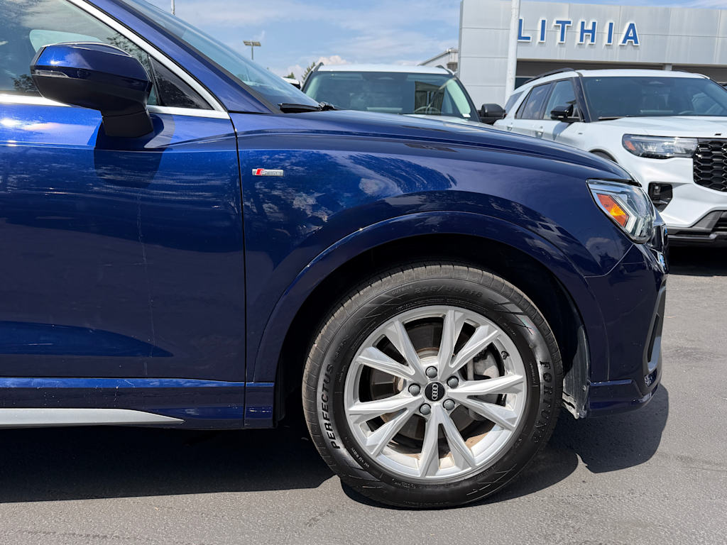 Thumbnail: 2025 Audi Q3 - 6