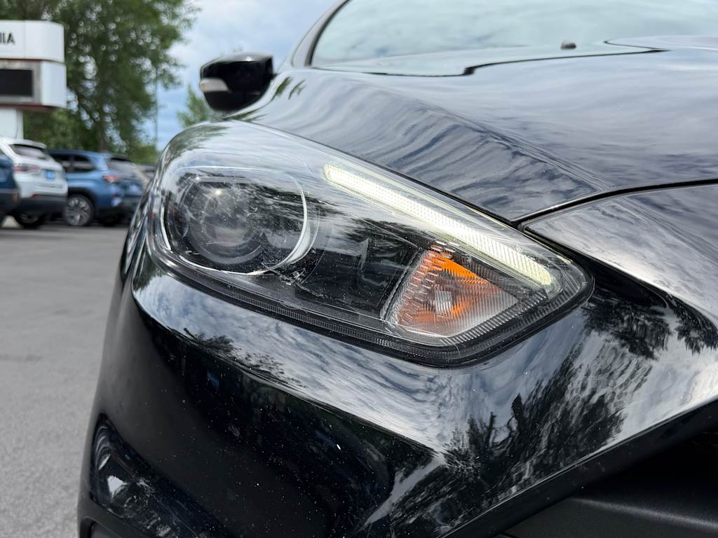 Thumbnail: 2016 Ford Focus - 16
