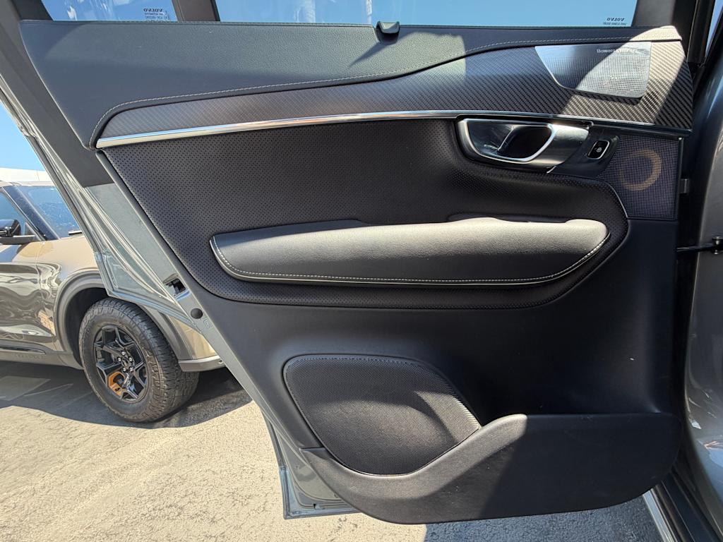 Thumbnail: 2020 Volvo XC90 - 28