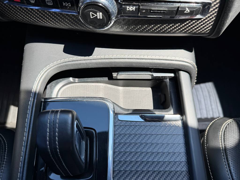 Thumbnail: 2020 Volvo XC90 - 24
