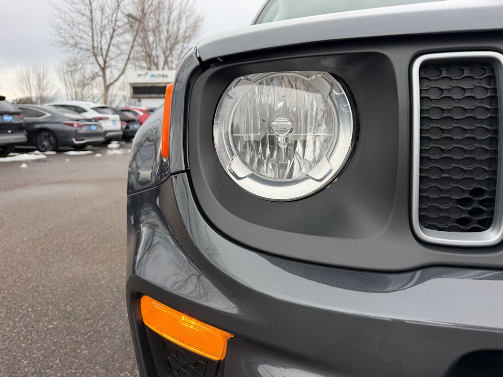 Thumbnail: 2023 Jeep Renegade - 19
