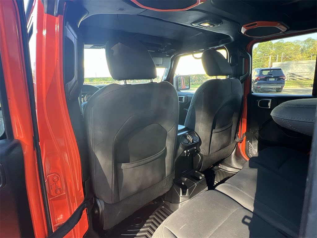 Thumbnail: 2018 Jeep Wrangler - 27