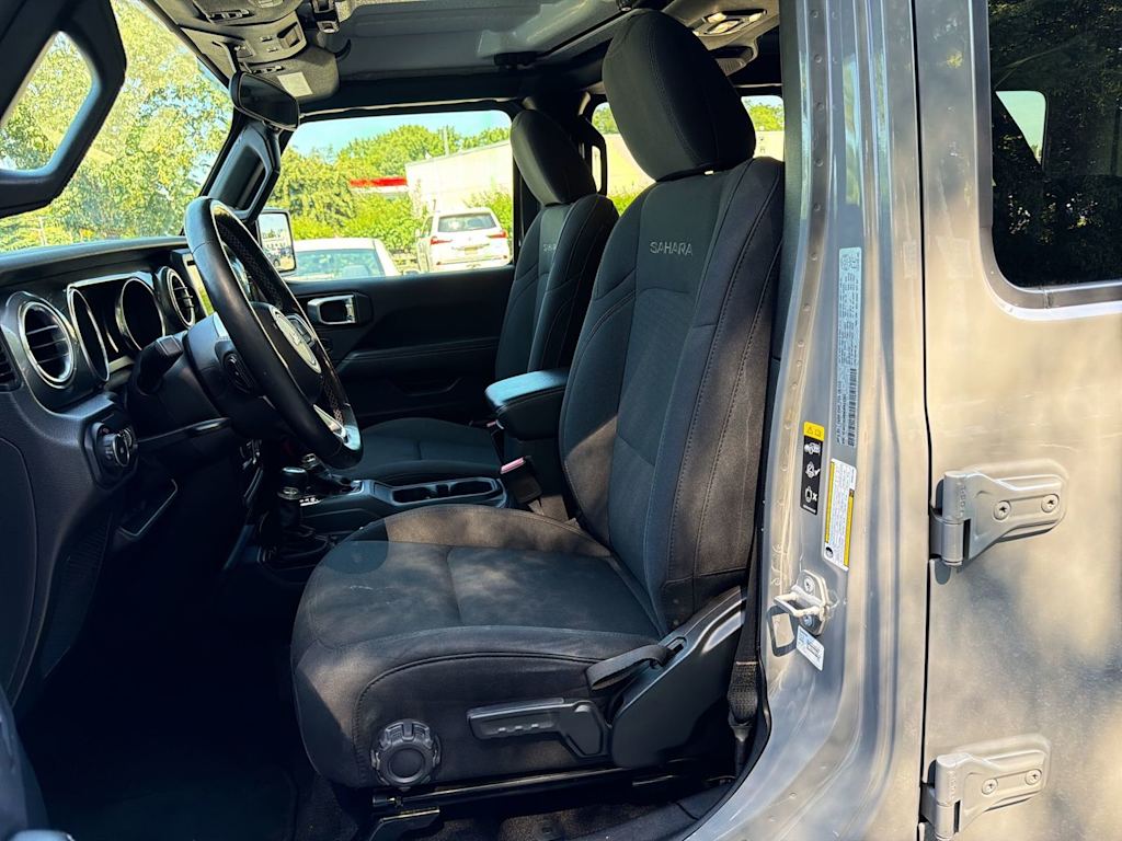 Thumbnail: 2021 Jeep Wrangler - 12
