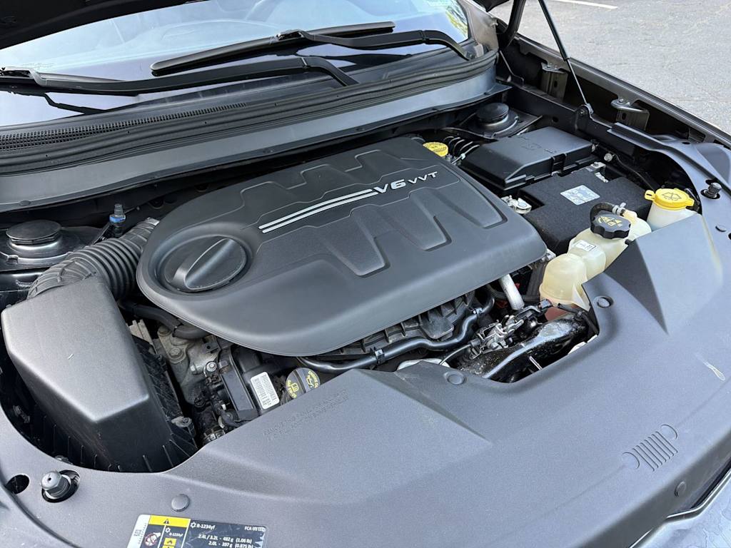 Thumbnail: 2019 Jeep Cherokee - 28
