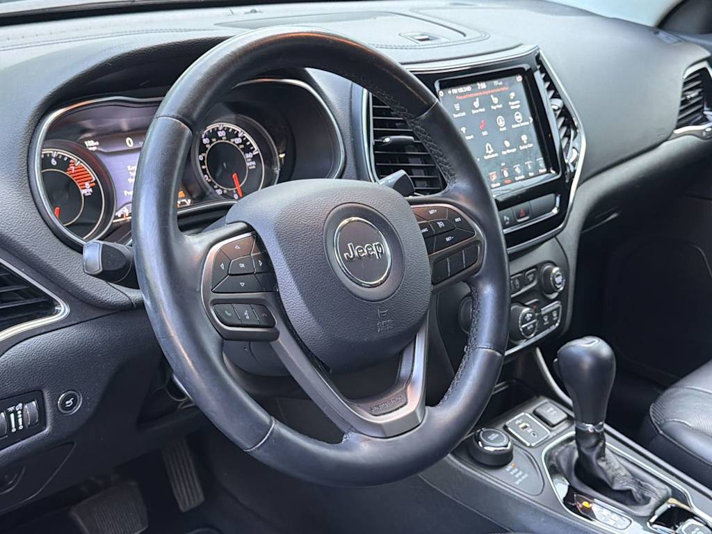 Thumbnail: 2019 Jeep Cherokee - 13