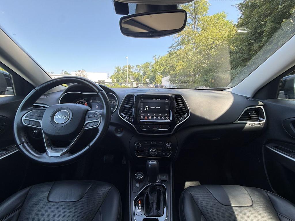 Thumbnail: 2021 Jeep Cherokee - 10