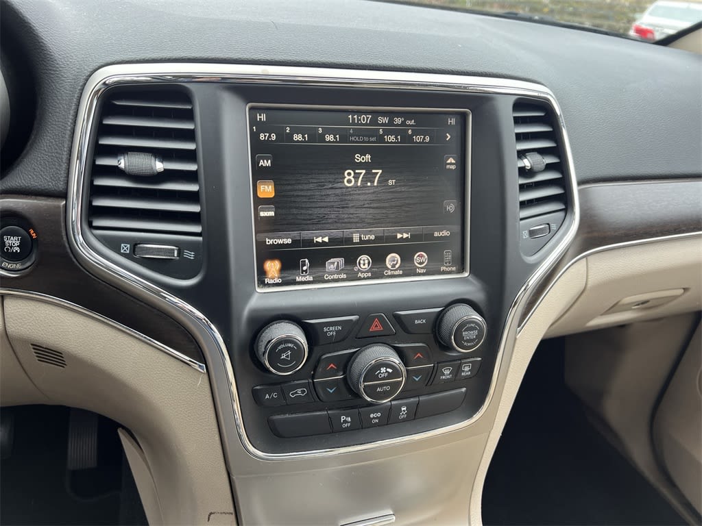 Thumbnail: 2015 Jeep Grand Cherokee - 15