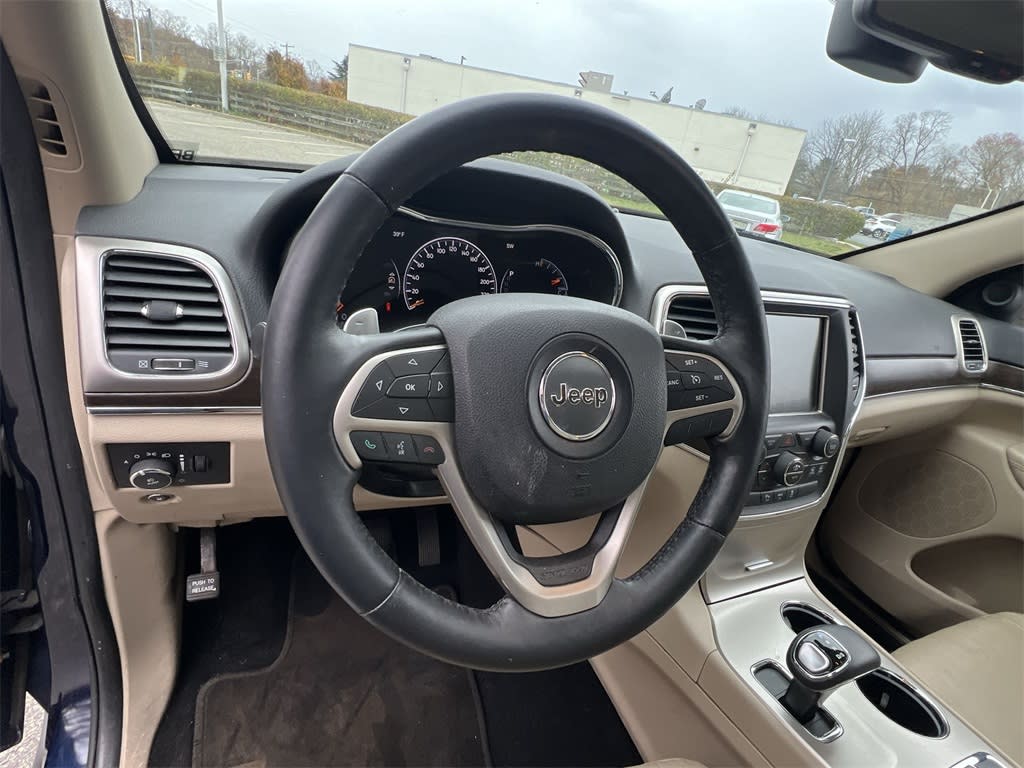 Thumbnail: 2015 Jeep Grand Cherokee - 14