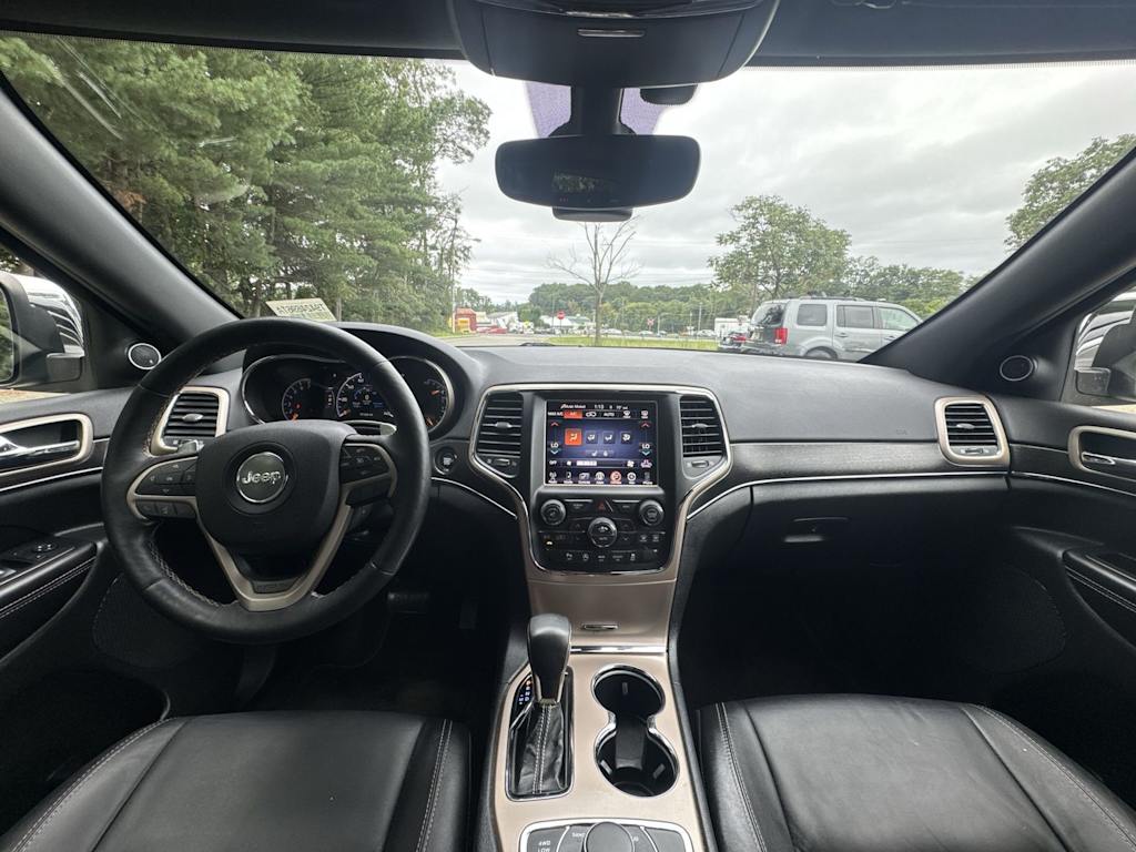 Thumbnail: 2017 Jeep Grand Cherokee - 2