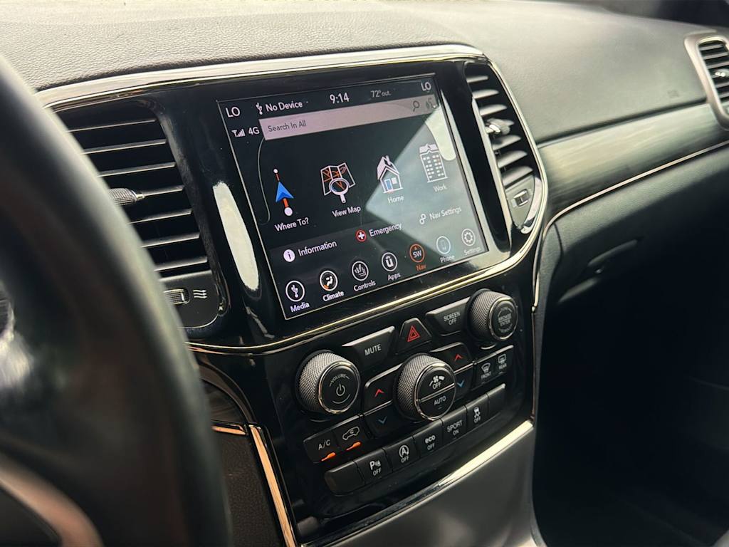 Thumbnail: 2020 Jeep Grand Cherokee - 15