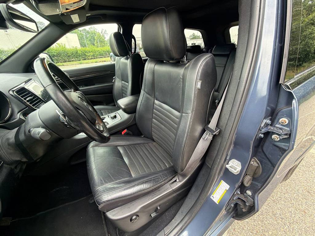 Thumbnail: 2020 Jeep Grand Cherokee - 11