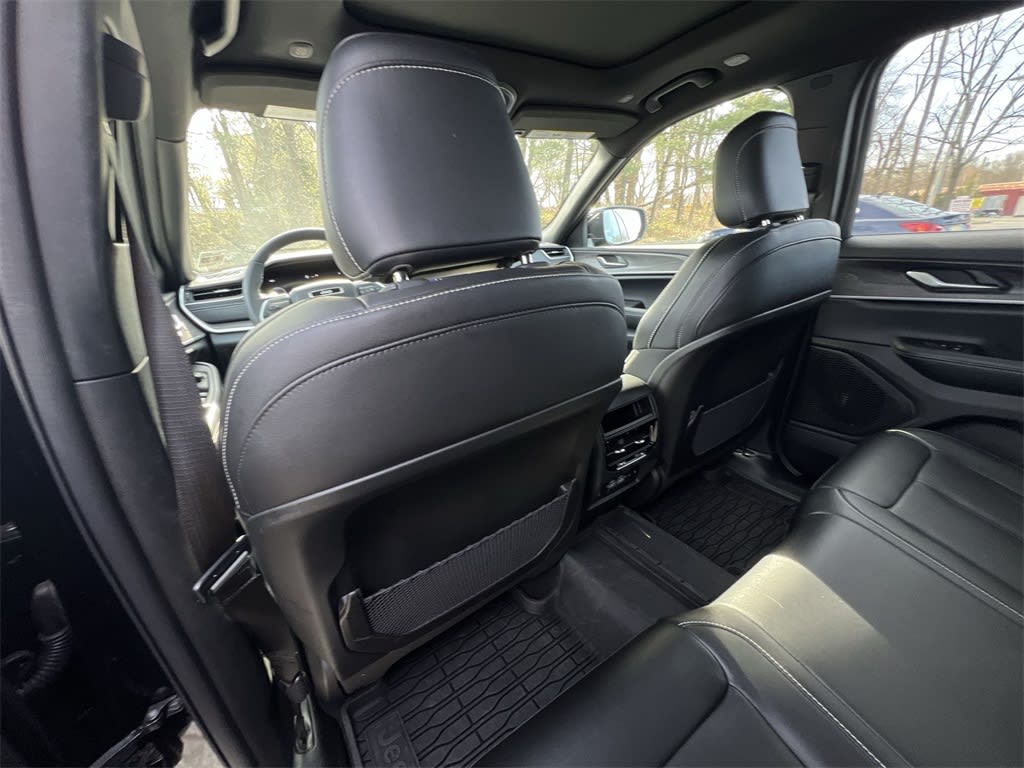 2024 Jeep Grand Cherokee Limited Edition 13