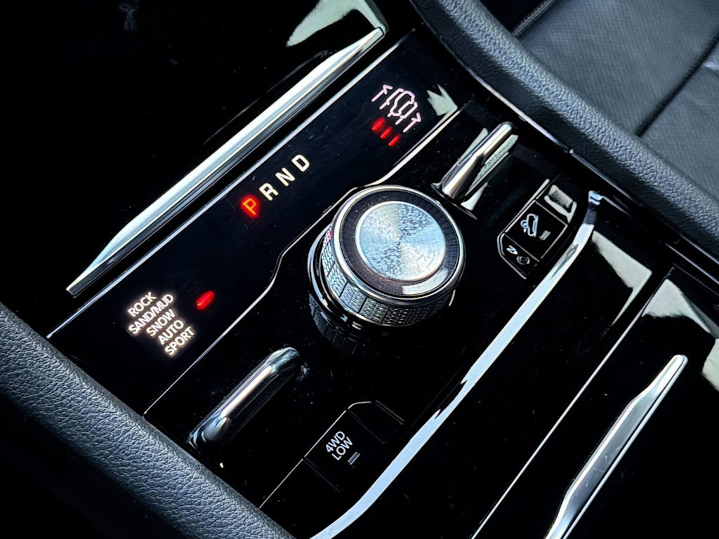Thumbnail: 2023 Jeep Grand Cherokee - 15