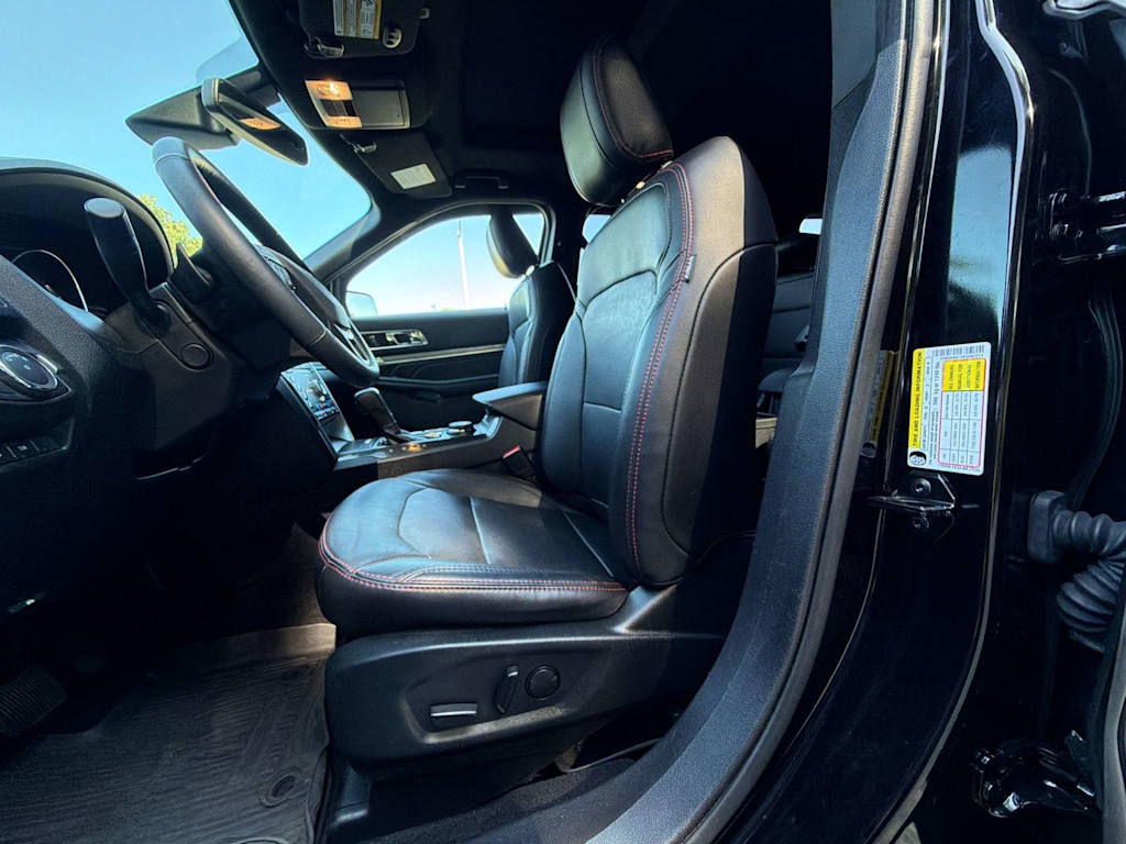 Thumbnail: 2019 Ford Explorer - 10