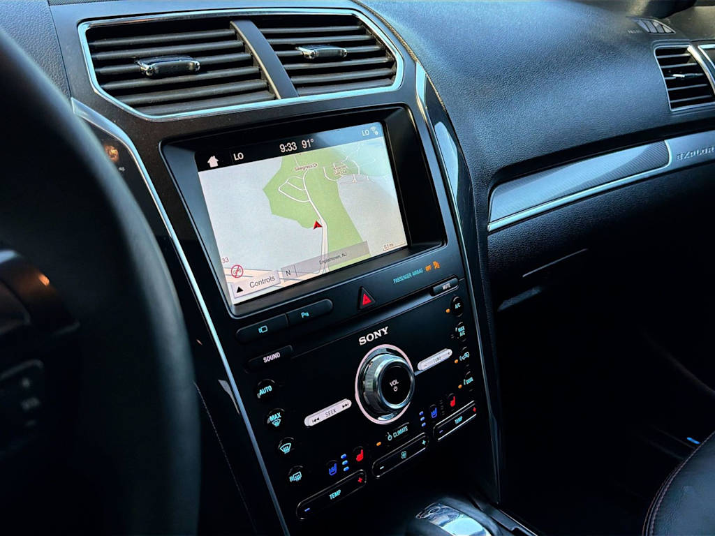 Thumbnail: 2019 Ford Explorer - 14