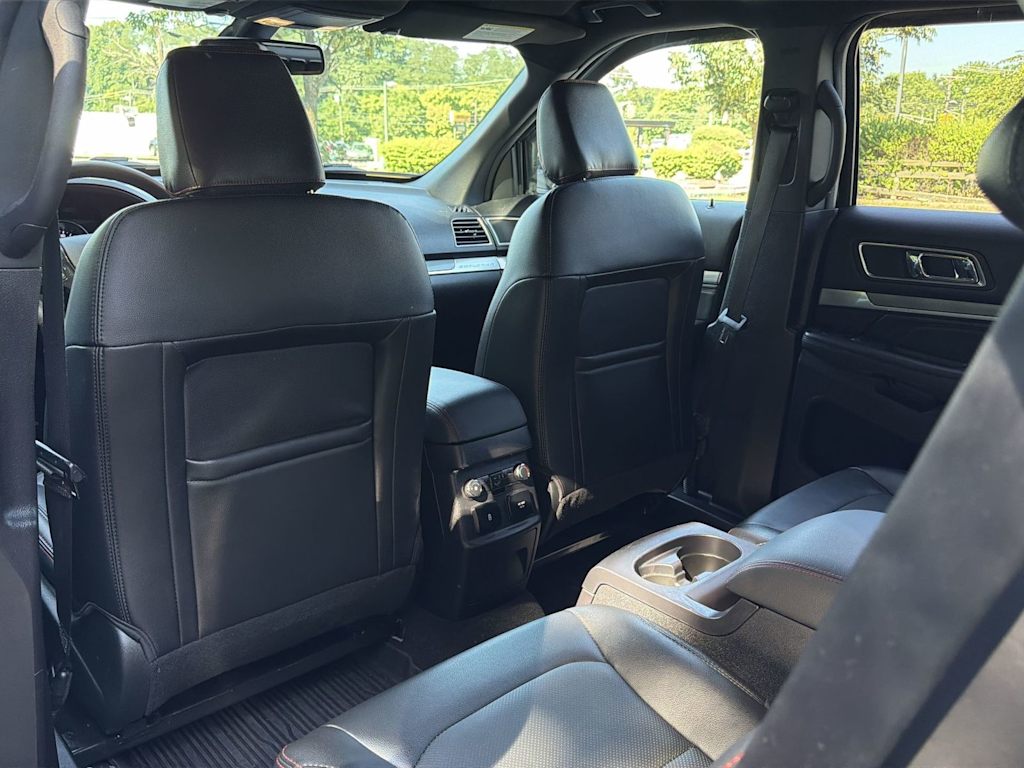 Thumbnail: 2019 Ford Explorer - 12