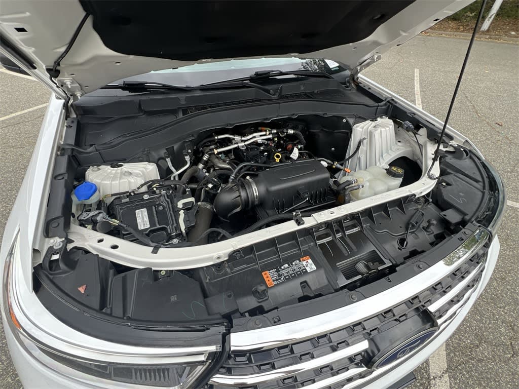 Thumbnail: 2021 Ford Explorer - 9