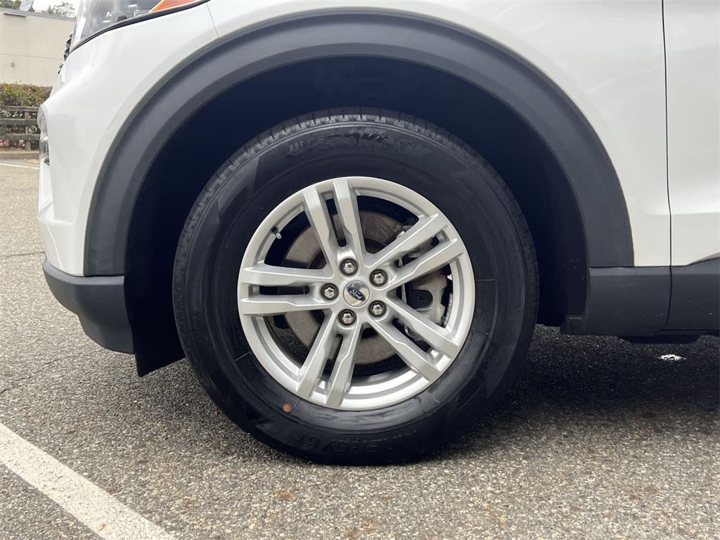 Thumbnail: 2021 Ford Explorer - 8