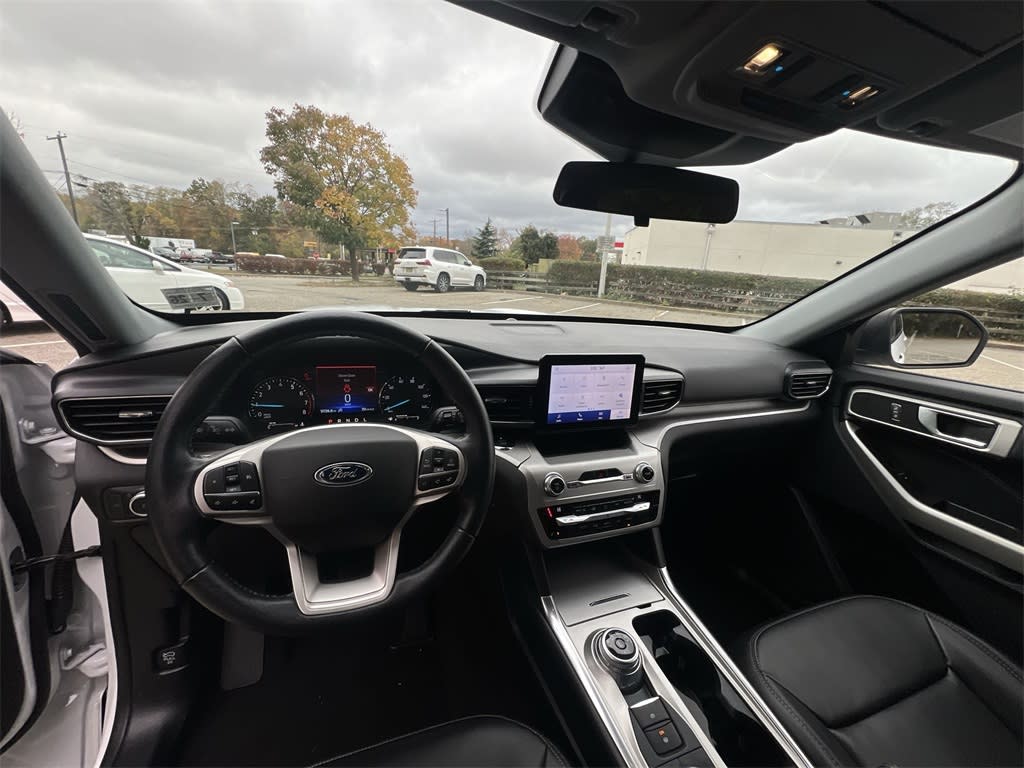 Thumbnail: 2021 Ford Explorer - 10