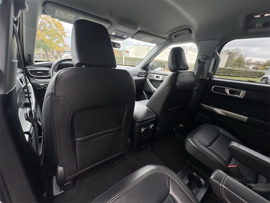 Thumbnail: 2021 Ford Explorer - 13