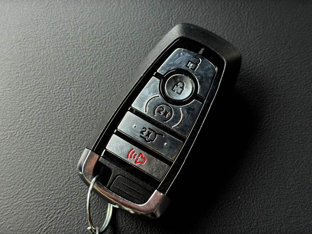 Thumbnail: 2025 Ford Explorer - 18