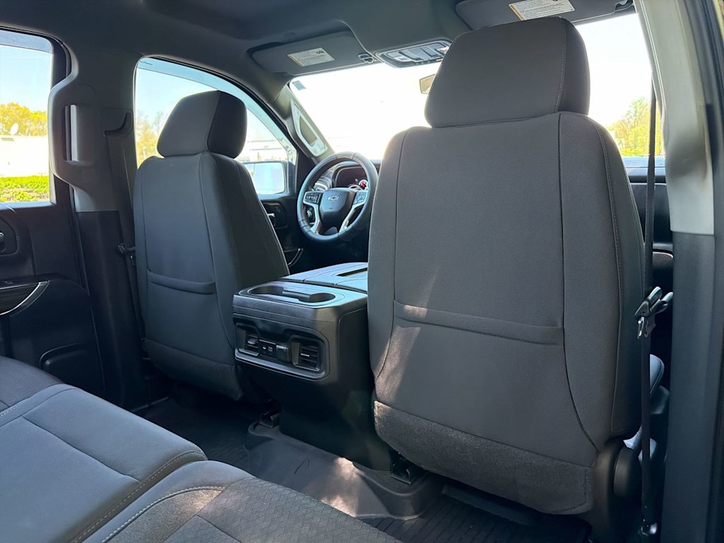 Thumbnail: 2021 Chevrolet Silverado 1500 - 12