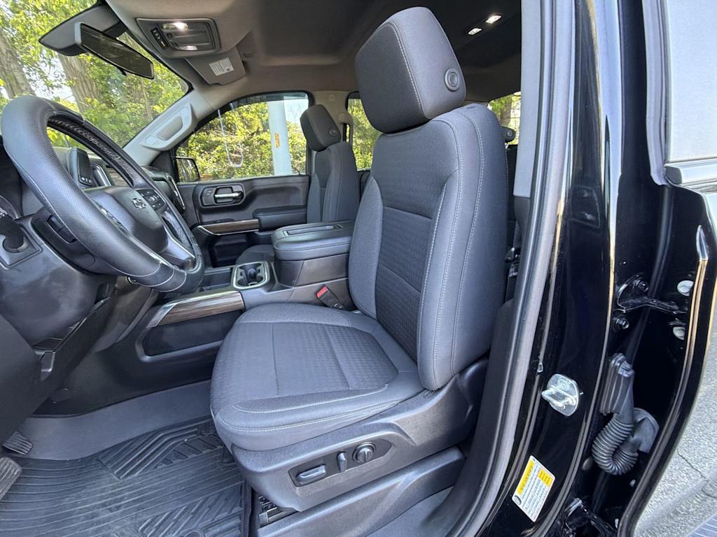 Thumbnail: 2021 Chevrolet Silverado 1500 - 11