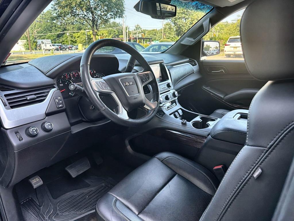 Thumbnail: 2019 GMC Yukon - 2