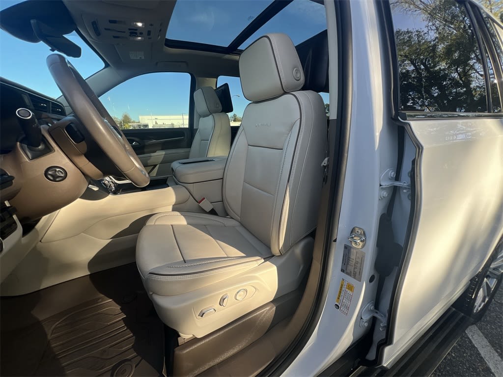 Thumbnail: 2023 GMC Yukon - 11