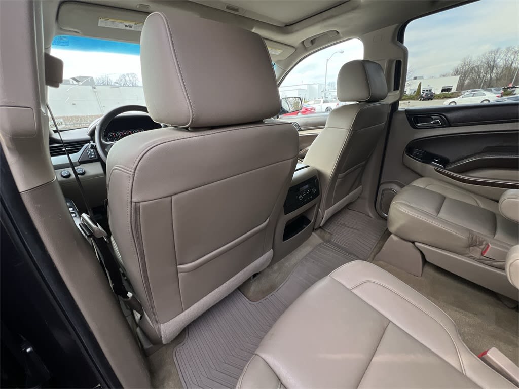 2018 Chevrolet Suburban 1500 LT 12