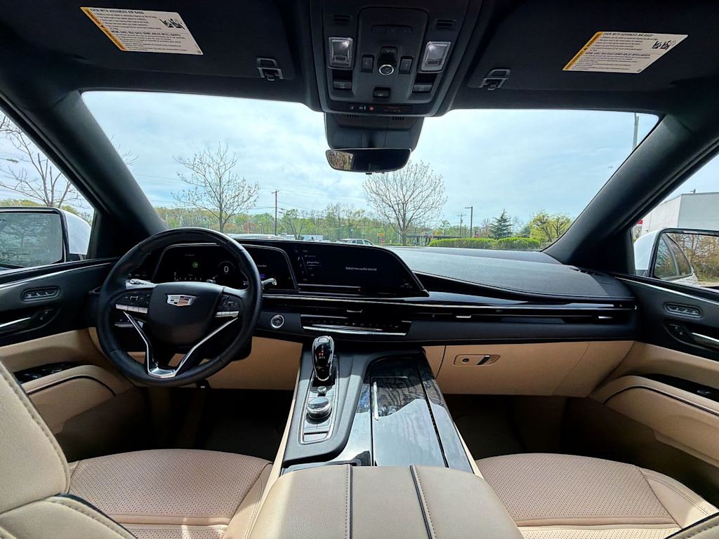 Thumbnail: 2024 Cadillac Escalade - 10