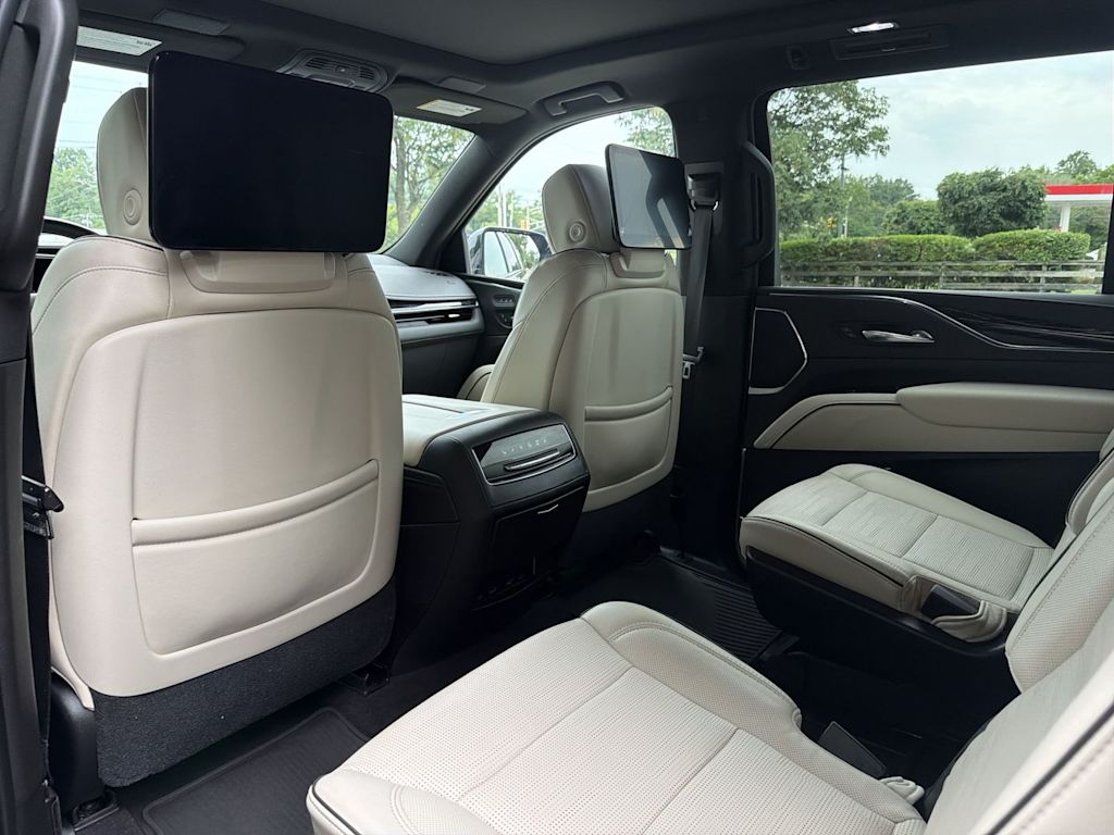 Thumbnail: 2021 Cadillac Escalade - 13