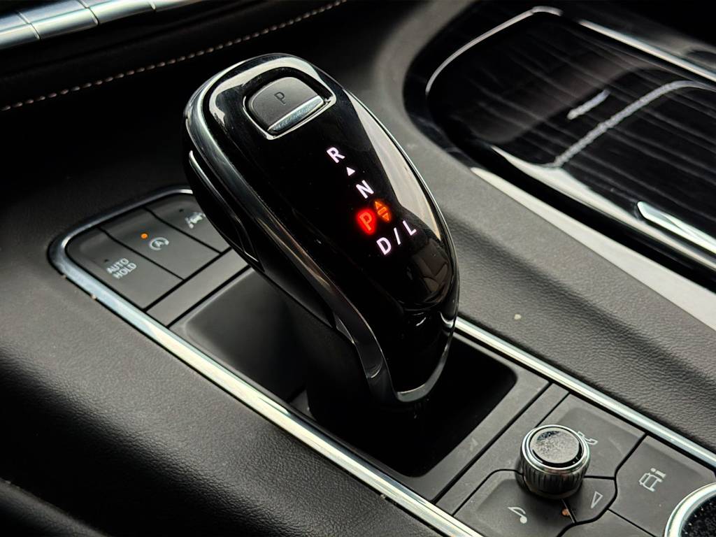 Thumbnail: 2021 Cadillac Escalade - 16