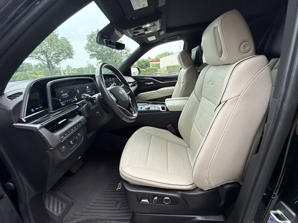 Thumbnail: 2021 Cadillac Escalade - 11